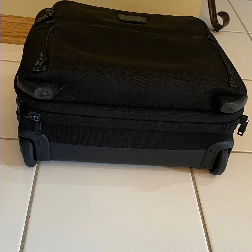 Tumi Black Men's Briefcase